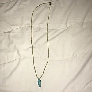 Kendra Scott necklace